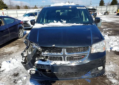 2016 Dodge Grand Caravan Sxt z USA, uszkodzony, nr VIN 2C4RDGCG2GR383405